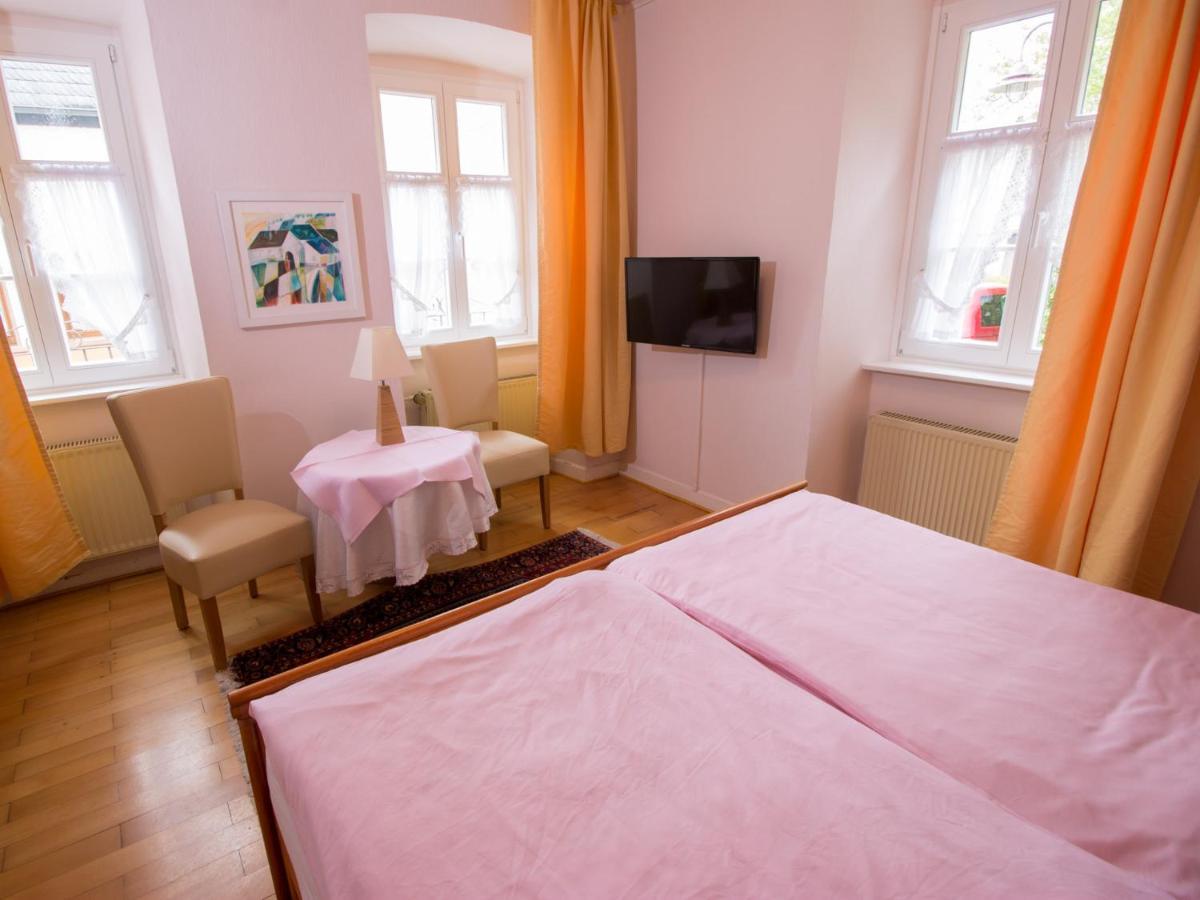 Hotel Zur Post - Burg An Der Mosel Cameră foto
