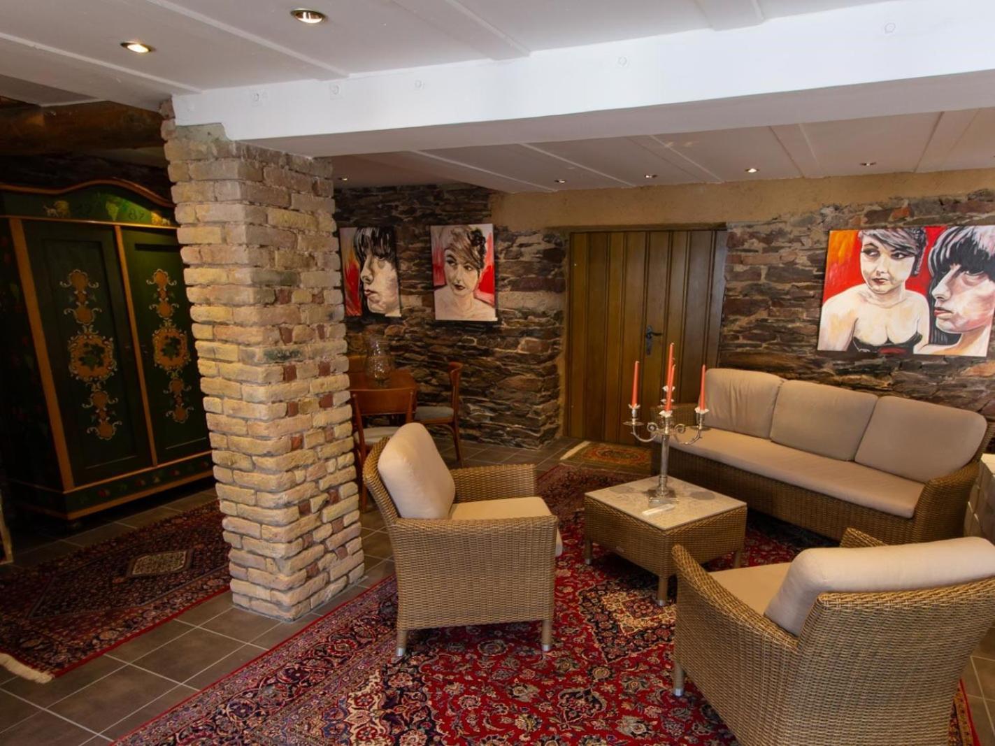 Hotel Zur Post - Burg An Der Mosel Cameră foto